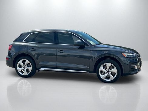Used 2021 Audi Q5 2.0T Premium Plus w/ Premium Plus Package AWD/4WD image 4