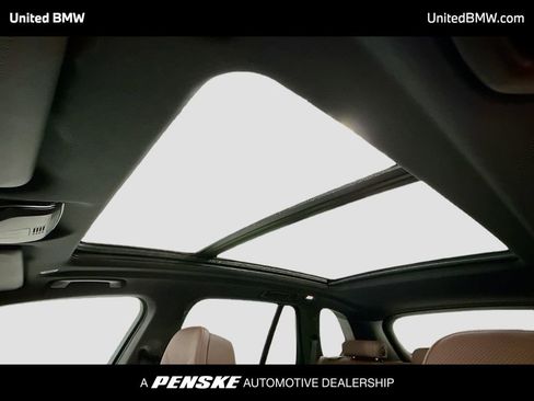 Used 2025 BMW X5 xDrive40i image 12