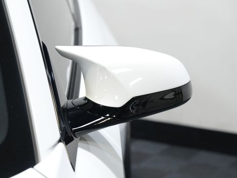 Used 2021 BMW M2 Competition w/ Executive Package image 11