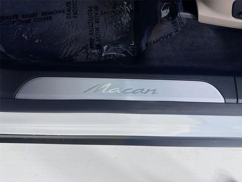 New 2026 Porsche Macan Electric image 10