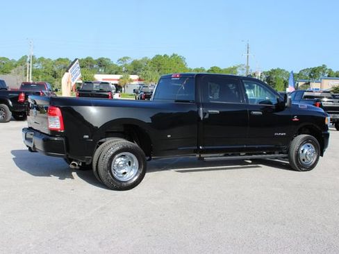 Used 2024 RAM 3500 Big Horn AWD/4WD image 11