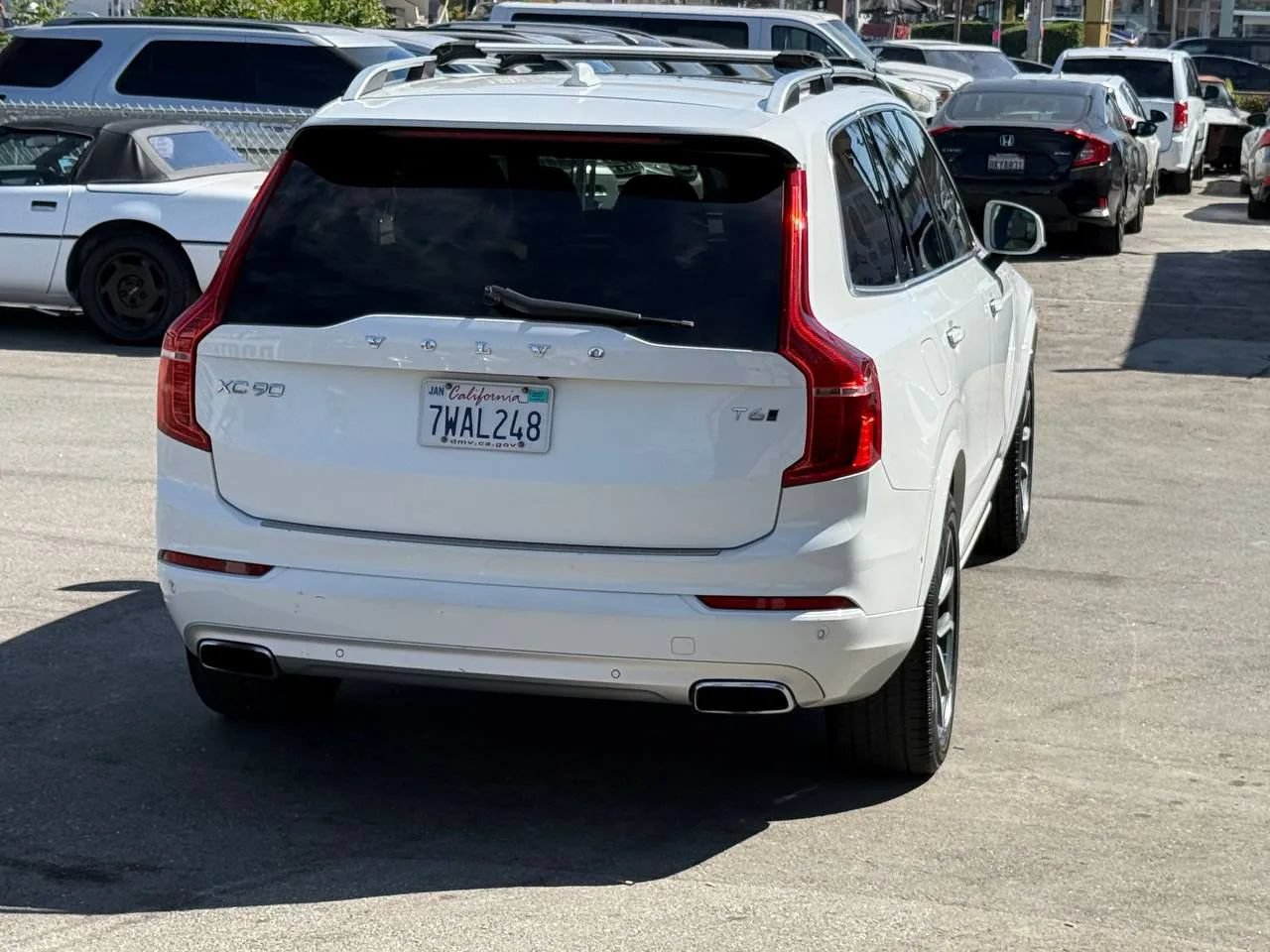 Used 2017 Volvo XC90 T6 Momentum w/ Vision Package AWD/4WD image 22
