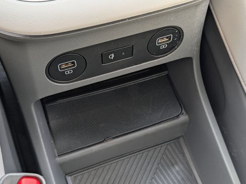Certified 2024 Hyundai Ioniq 5 Limited RWD image 28