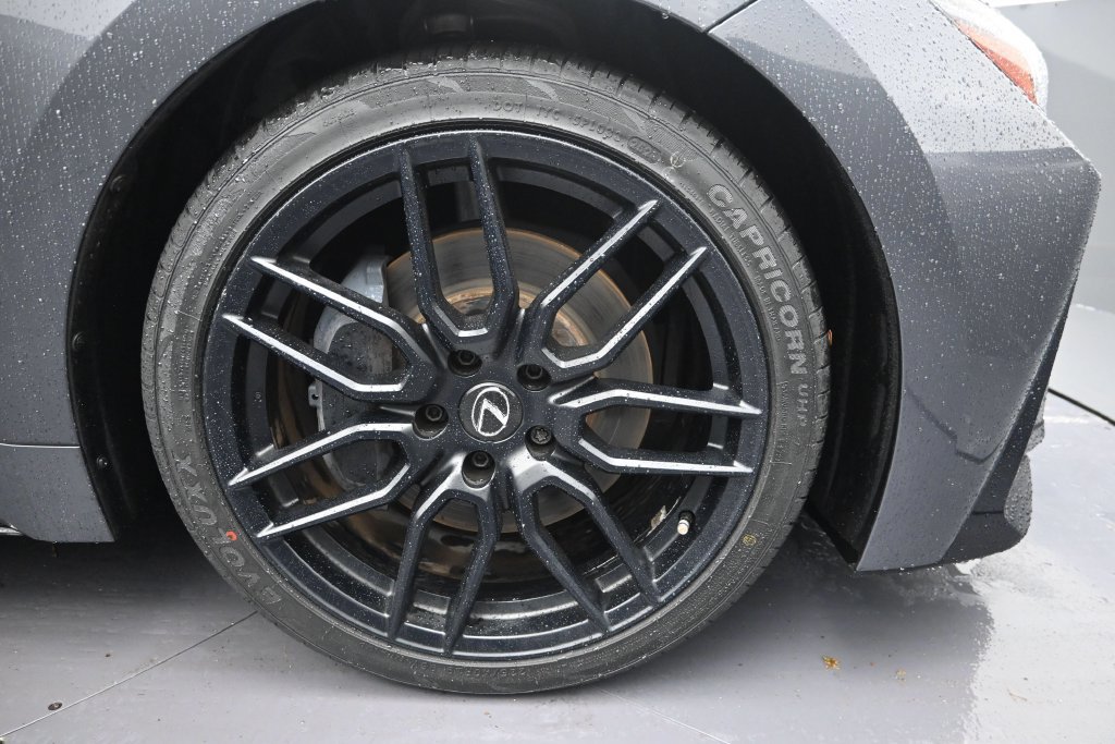 Used 2023 Lexus IS 350 F Sport RWD image 9