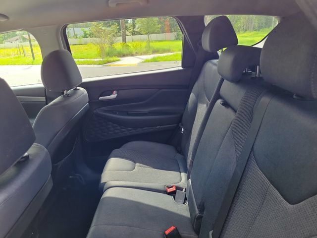 Used 2019 Hyundai Santa Fe SEL FWD image 13