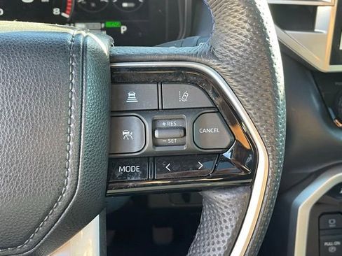 Used 2024 Toyota Sequoia Platinum image 28