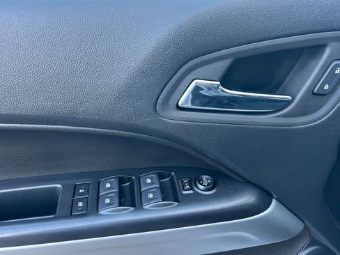 Certified 2022 Chevrolet Colorado LT w/ LT Convenience Package image 12
