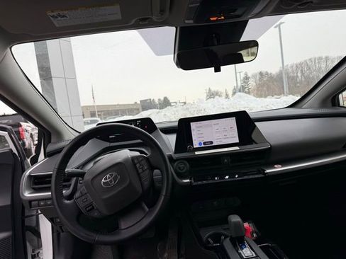 Used 2024 Toyota Prius Limited image 27