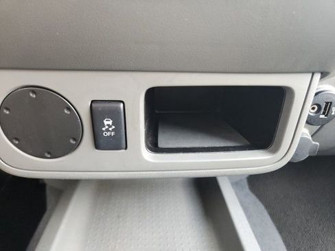 Used 2019 Nissan Frontier SV image 22