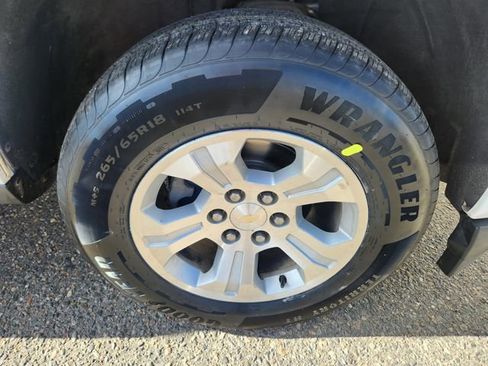 Used 2018 Chevrolet Silverado 1500 LT w/ All Star Edition image 22