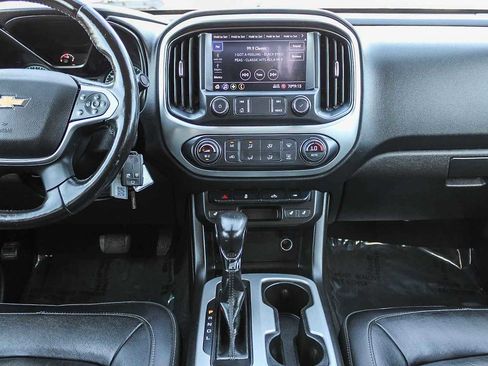 Used 2022 Chevrolet Colorado LT w/ Redline Special Edition image 13