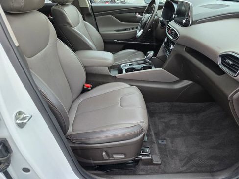 Used 2020 Hyundai Santa Fe Limited w/ Cargo Package image 12