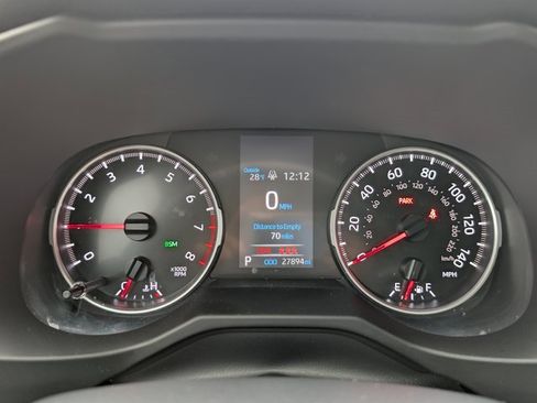 Used 2022 Toyota RAV4 XLE image 22