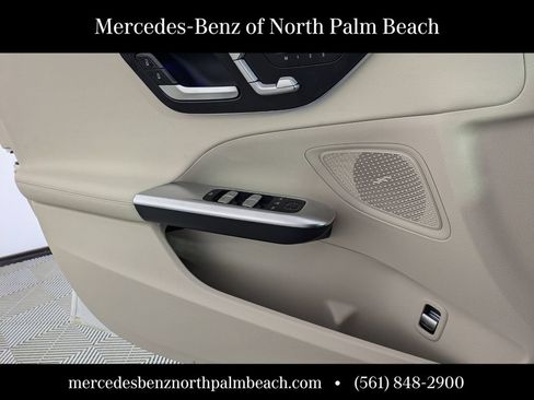 New 2026 Mercedes-Benz C 300 Sedan image 11