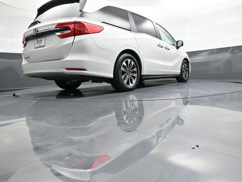 Certified 2024 Honda Odyssey EX-L image 33