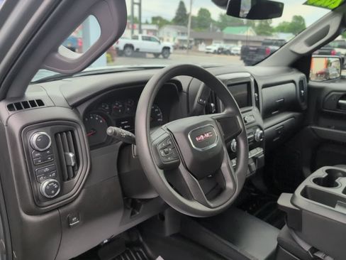 Used 2023 GMC Sierra 1500 Pro w/ Convenience Package AWD/4WD image 12