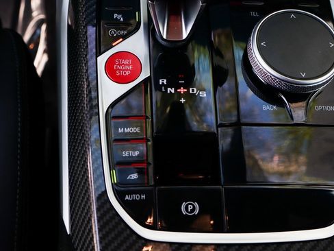 Used 2025 BMW M2 w/ Lighting Package image 34