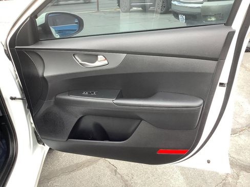 Used 2021 Kia Forte Sedan image 28