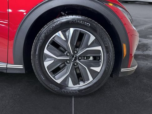 Used 2024 Kia EV6 Light image 37