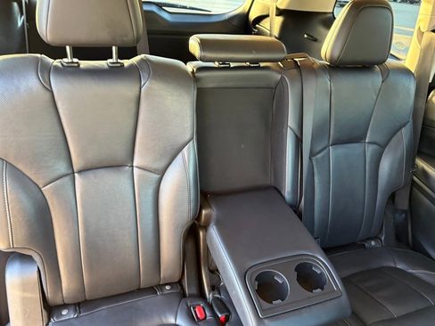 Used 2021 Subaru Ascent Limited w/ Technology Package image 37