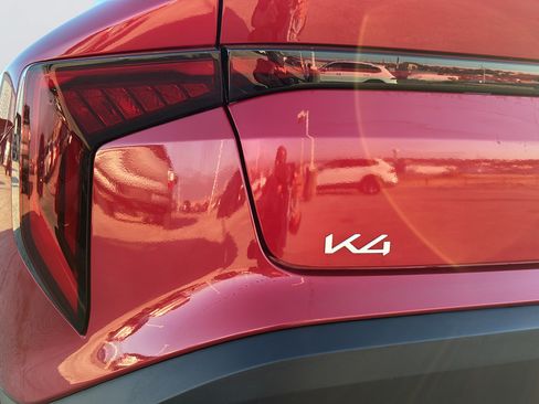 Certified 2025 Kia K4 FWD image 38