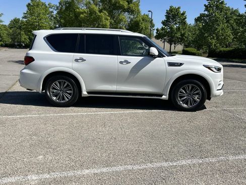 Used 2024 INFINITI QX80 Luxe RWD image 8