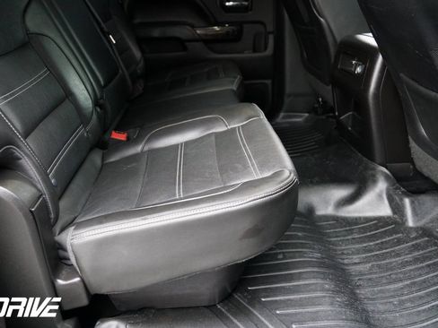 Used 2015 GMC Sierra 2500 Denali w/ Duramax Plus Package image 44