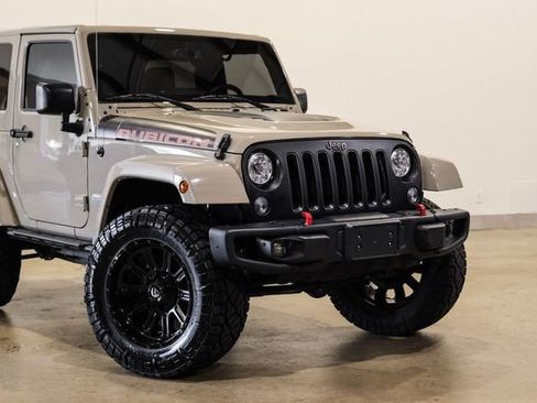Used 2017 Jeep Wrangler Rubicon AWD/4WD image 28