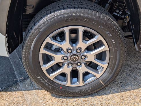 New 2026 Toyota Tundra 1794 Edition AWD/4WD image 18