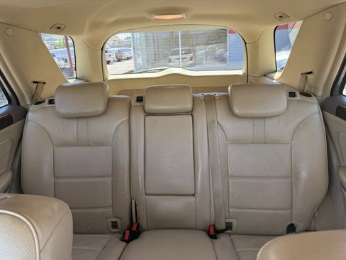 Used 2011 Mercedes-Benz ML 350 4MATIC image 14