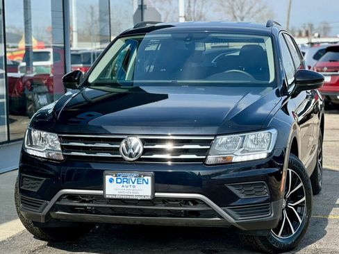 Used 2021 Volkswagen Tiguan SE image 33