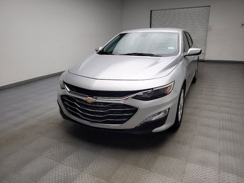 Used 2020 Chevrolet Malibu LT FWD image 15