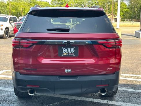Used 2023 Chevrolet Traverse RS FWD image 5