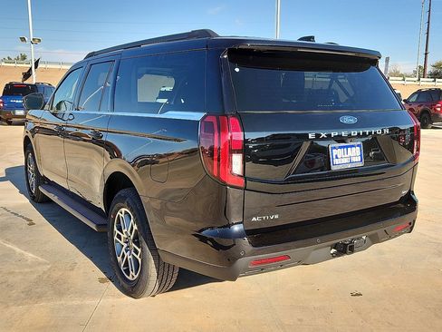 New 2025 Ford Expedition Max Active image 2