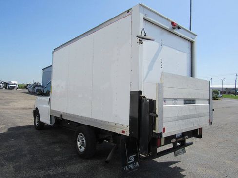 Used 2021 Chevrolet Express 3500 RWD image 5
