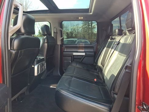 Used 2016 Ford F150 Lariat image 10