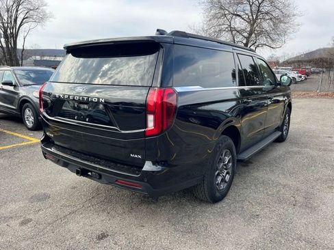 Used 2025 Ford Expedition Max Active image 7