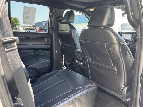 Used 2021 Ford Expedition Limited AWD/4WD image 25