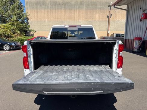 Used 2023 Chevrolet Silverado 1500 RST w/ Convenience Package II AWD/4WD image 23