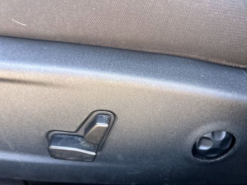 Certified 2020 Dodge Charger SXT image 29