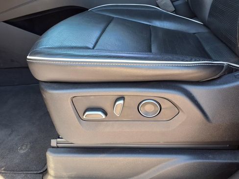 Used 2021 Cadillac Escalade Sport image 25