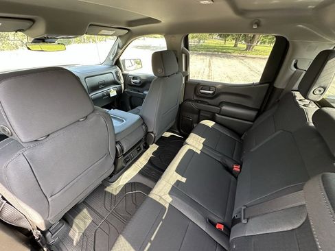 New 2025 Chevrolet Silverado 1500 Custom image 22