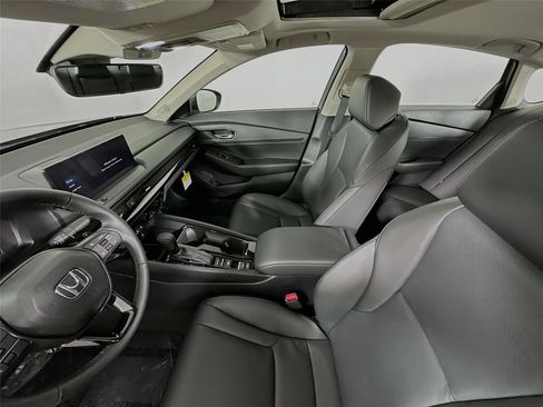 New 2026 Honda Accord EX-L image 11