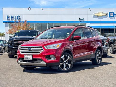 Used 2018 Ford Escape SEL AWD/4WD image 1