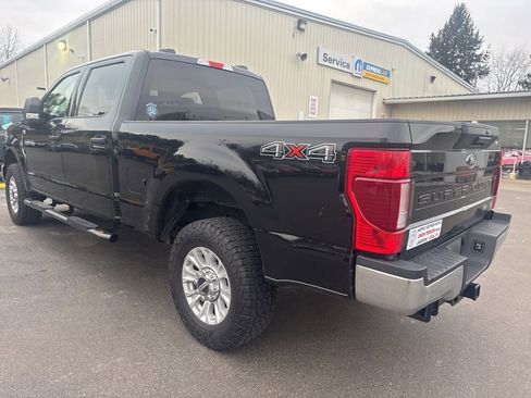 Used 2022 Ford F250 XLT image 5