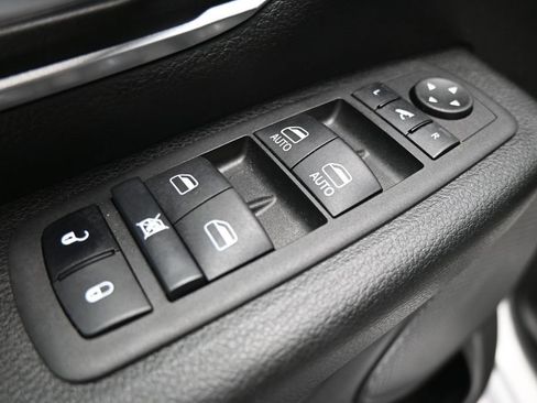 Used 2023 RAM 1500 Big Horn AWD/4WD image 11