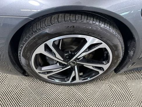 Used 2023 Audi e-tron GT Premium Plus w/ Performance Package image 10