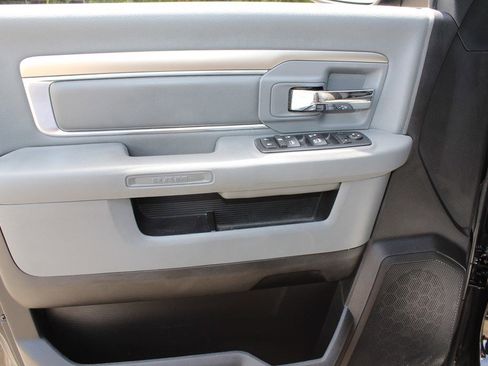 Used 2017 RAM 2500 Lone Star image 31