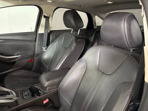 Used 2013 Ford Focus Titanium image 19