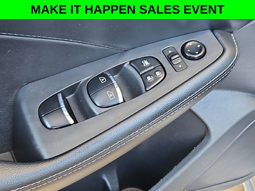 Used 2022 Nissan Maxima SV w/ Floor Mat Group FWD image 11